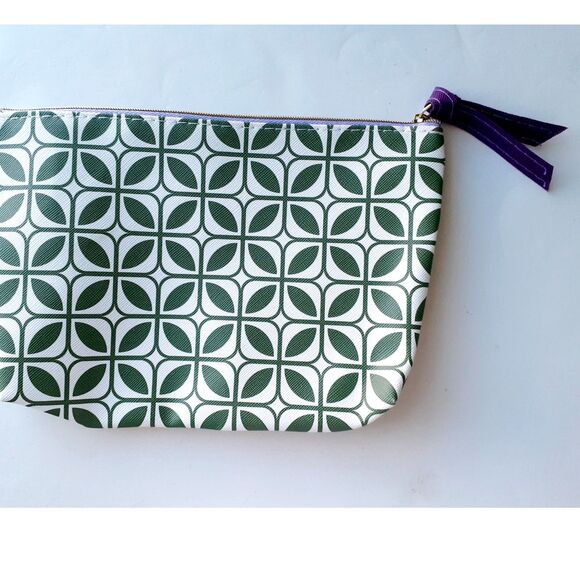 Brand New Two Navy Floral Green Abstract Prints Cosmetic Bag Purse NWOT 6"L - Picture 7 of 12